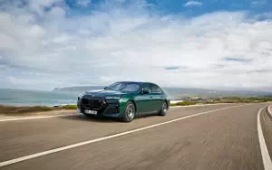 BMW i7 M70 xDrive (Aurora Diamond Green)  