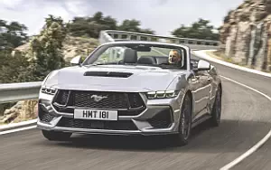Ford Mustang GT Convertible EU-spec  