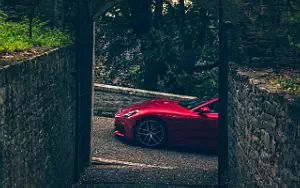 Maserati GranTurismo Trofeo (Rosso)  