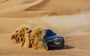Off Road 4x4 Rolls-Royce Cullinan UAE-spec  