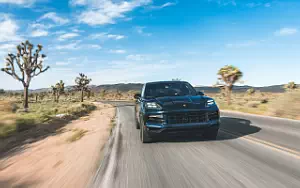 Porsche Cayenne E-Hybrid (Algarve Blue Metallic)  