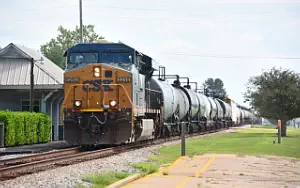 CSX        